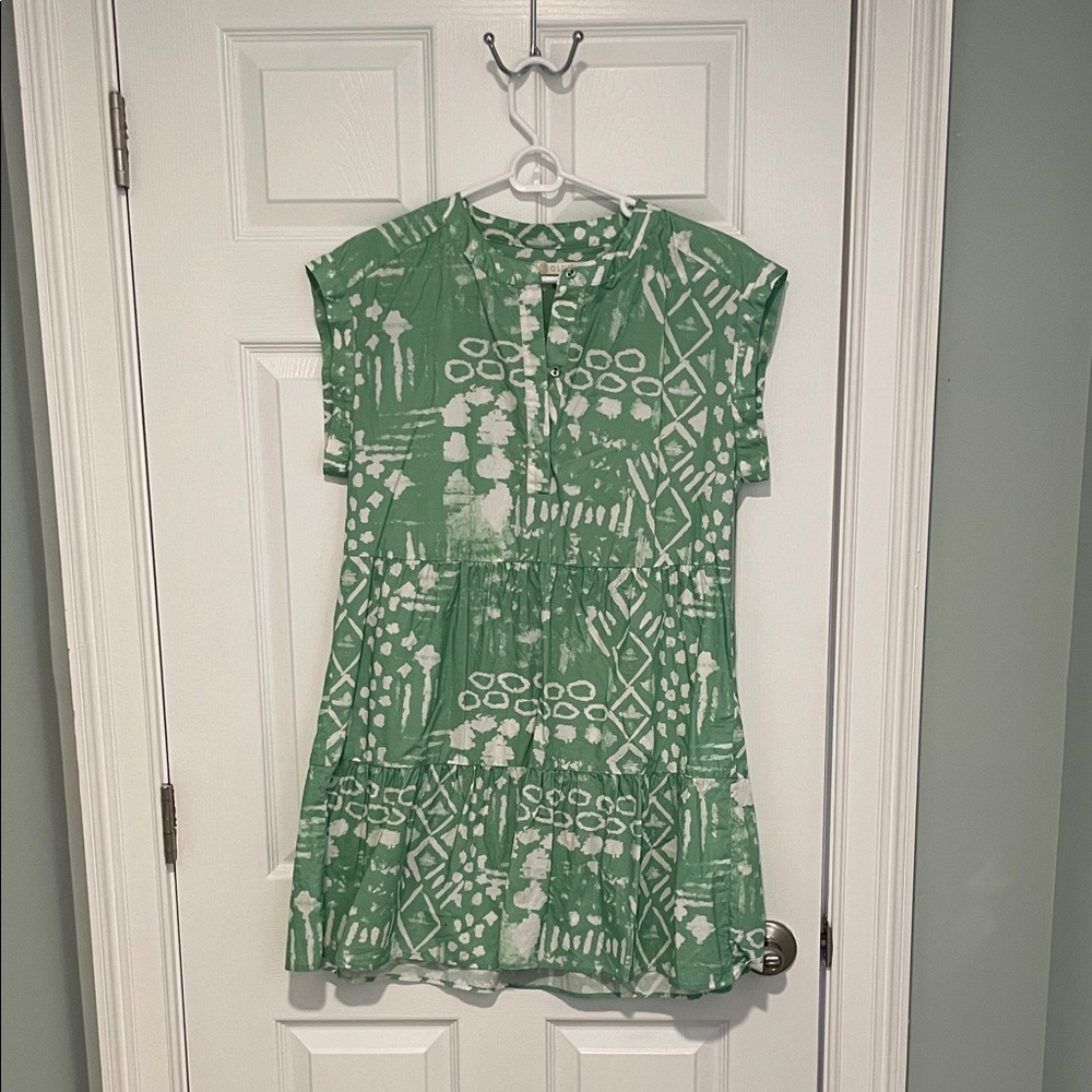 Marie Oliver Green Patterned Short Sleeve Dress